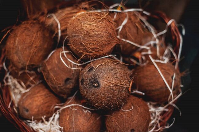 noix de coco et huile de coco pour le régime cétogène
